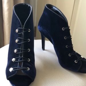 Navy Felt Boot Cut High Heeled Shoes